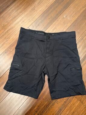 Wrangler ATG outdoor performance shorts Black 42